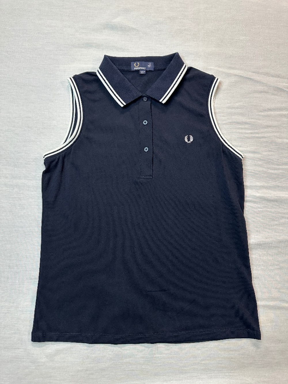 Fred Perry Twin Tipped Sleeveless Polo Women's size 12 Navy
